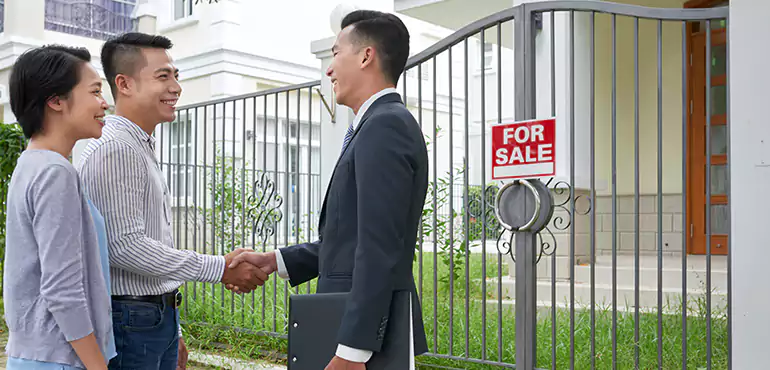 Why Choose Us to Sell Your House in Dayton, OH?